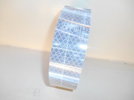 Reflection tape wit, 50mm x 50mtr.