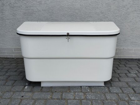 Towbar Storagebox polyester 1100x420x370mm. V-Model