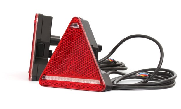 Taillight LED triangle reflector.