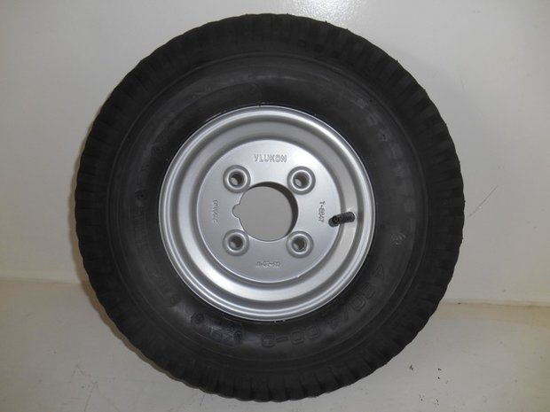 4.80/400x8" English pitch, 101.6 mm Wheel complete.