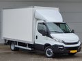 IVECO-Daily-box-truck-with-tailgate